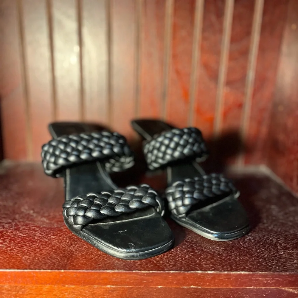 Michael kors braided heeled sandals (brand new) - Picture 3 of 4